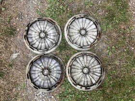 Poklice BMW 16” sada 4 kusů - 2