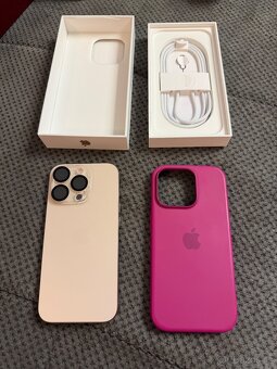 Prodám iPhone 16 Pro, 256 GB ve velmi pěkném stavu. Telefon - 2