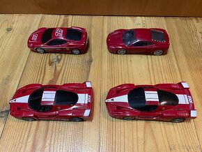 Set autíček Ferrari - hračky - 2