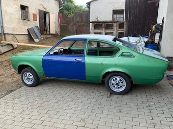 Opel Kadett C coupe - 2