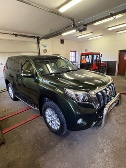 Prodám Toyotu Land Cruiser 150 - 2