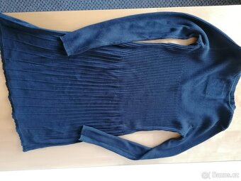 Prodám šaty/svetry vel.M - 2