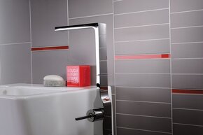 Červená listela 1,5x40 - 2