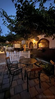 Prodej Bistro na půl cesty - 2