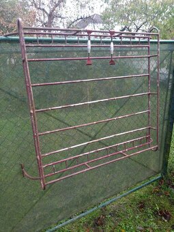 ŠKODA 110 -Střešní nosič - 2