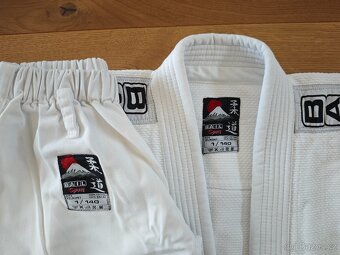 Dětské kimono zn. BAIL vel. 140 - 2