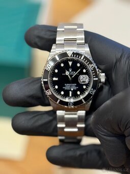Rolex Submariner 16610LN (2010) – NOS, Full Set - 2