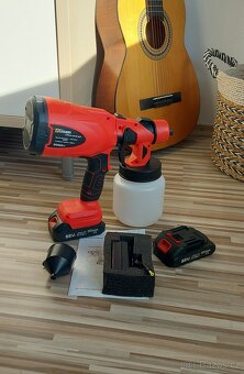 Aku stříkací pistole,pro baterie Makita 18V,2xAku+nabíječka. - 2