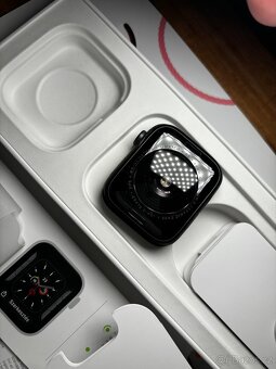 Apple 6SE - 2