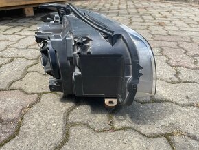 Levé přední světlo bmw e87 - 2