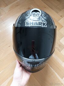 Helma Shark vel.L - 2