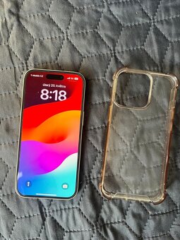 Apple iPhone 15 128gb yellow - 2