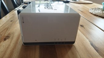 Synology NAS DS215j + 1x 2TB HDD - 2
