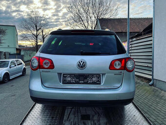 Veškeré náhradní díly VW Passat B6 kombi 2009 CDGA KWB LA7W - 2