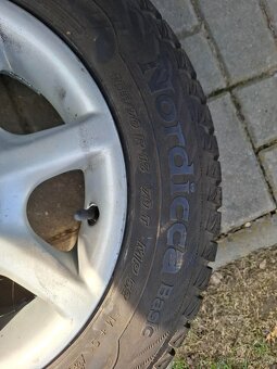 Felicia Pickup Borbet disky a zimní gumy 7 mm - 2