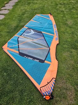Prodám dětskou plachtu Severne na windsurfing 3,6m² - 2