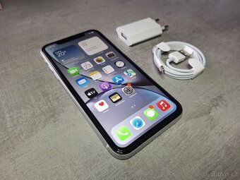 iPhone XR 64gb white, baterie 85% - 2