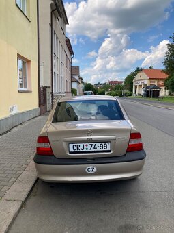 Opel Vectra B 16V 2.0 benzín 100 kw rok 1997 - 2