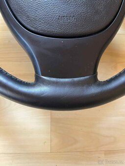volant F10 - 2