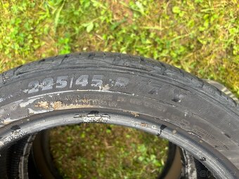Poins (Continental) Summerstar sport 225/45r17 - 2
