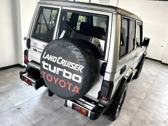 Toyota Land Cruiser 3.0 TurboDiesel KZJ73 - 2