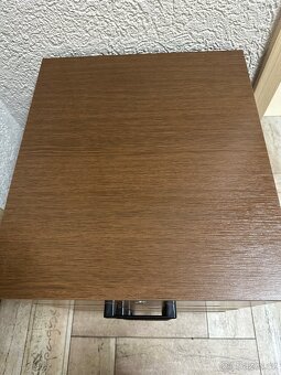 Kancelářský mobilní box - 2