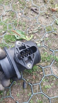 váha vzduchu octavia 1. generace 1.9tdi - 2