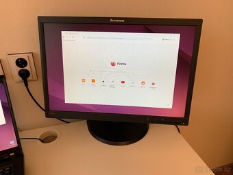 Lenovo ThinkPad R500 - 2