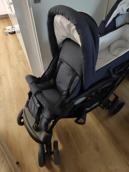 Kočárek pro sourozence (dvoukočárek) - 2