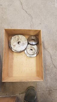 TOS SN 50C/1500 - soustruh hrotový - 2