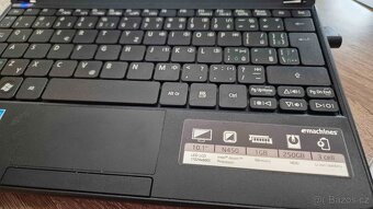 Netbook eMachines 10.1" - 2