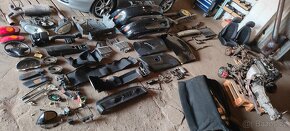 Mazda MX-5 NB 1,6 a 1,8 - díly z celeho rozebraneho auta - 2