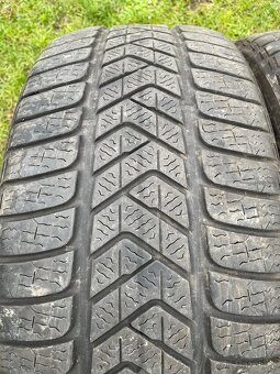 Pirelli 245/45R19 zimní - 2