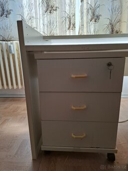 Pracovní stůl + přídavný PC stůl a kontejner - 2