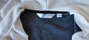 Značková mikina 152-158 - 2