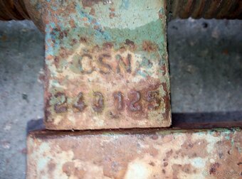 instalatérský svěrák - 2