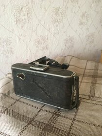 PRODÁM  STAROŽITNÝ FOTOAPARÁT - 2