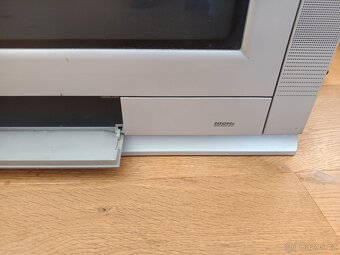 Panasonic quintrix 100hz - 2