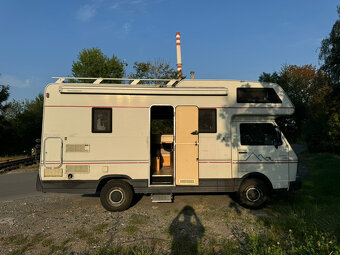 Obytný Volkswagen LT 35 Karmann - 2
