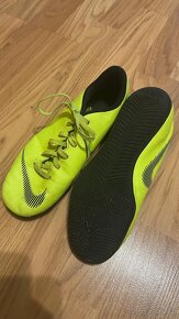 Salovky Nike 38,5 - 2