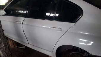 Bmw 5 f10 Blatnik dveře .alpineweis - 2