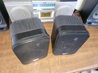 Prodám reproboxy - JBL- control - One - hrají dobře - 2
