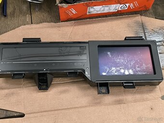 Renault Scénic 3 přístrojový panel - 2