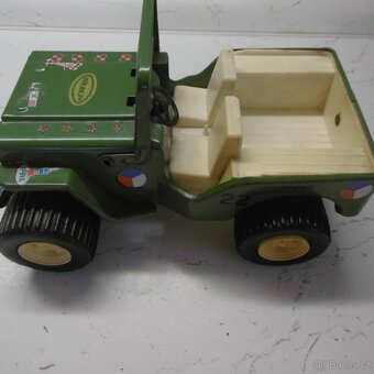 RETRO HRAČKY AUTO JEEP - 2