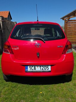 Toyota Yaris, 1.0i 3dv 2. maj - 2