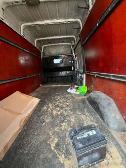 Ford transit 2,4 d - 2