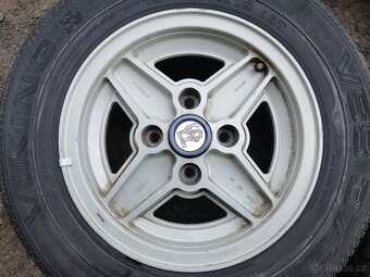Prodám sadu Orig ALU kol Ford 185/70R13 letní - 2