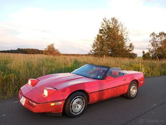 1986 Chevrolet corvette C4 convertible - 2
