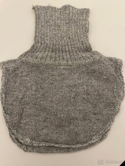 Nákrčník zn. H&M vel. 1-3 roky - 2