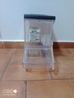 Zásobníky na potraviny s lopatkou 12,5 litru, 15 ks - 2